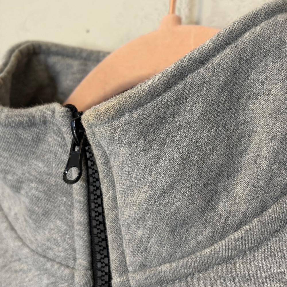 Taylor Swift The Eras Tour Quarter Zip Sweatshirt Heather Gray Graphic Pullover - Picture 5 of 8
